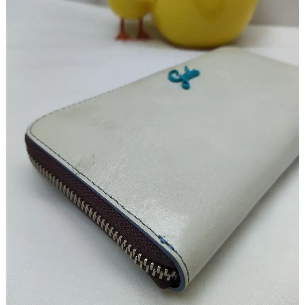 Gabs Gmoney 17 Puckered Basic Off White Leather Zip Around Credit Card Wallet